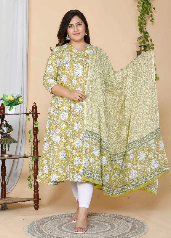 Women's Yellow Plus Size Floral Anarkali Kurta With Dupatta - Miravan