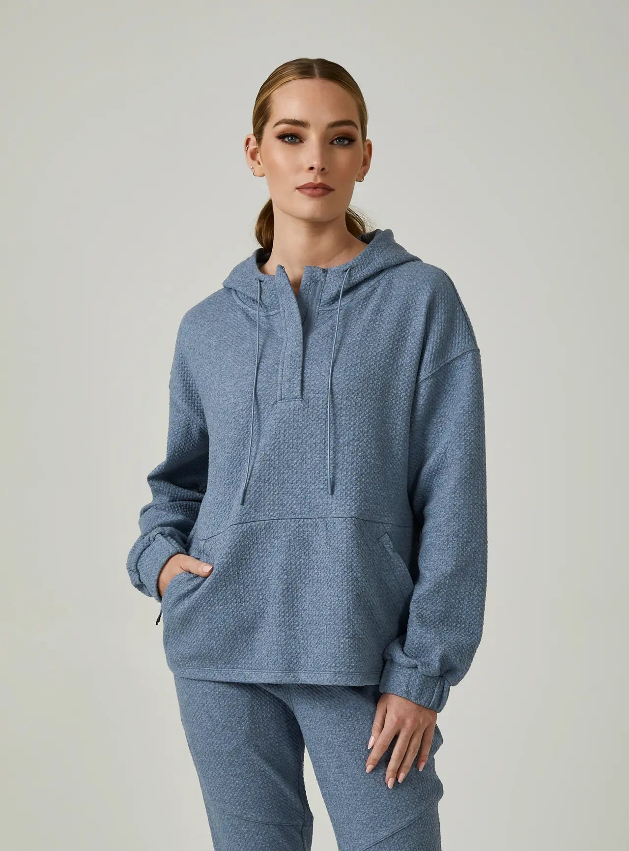 7Diamonds Restoration Half-Zip Hoodie Dusty Blue